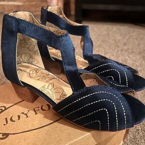 Joyfolie Blue Girls’ Peep Toe Sandal with Kitten Heel